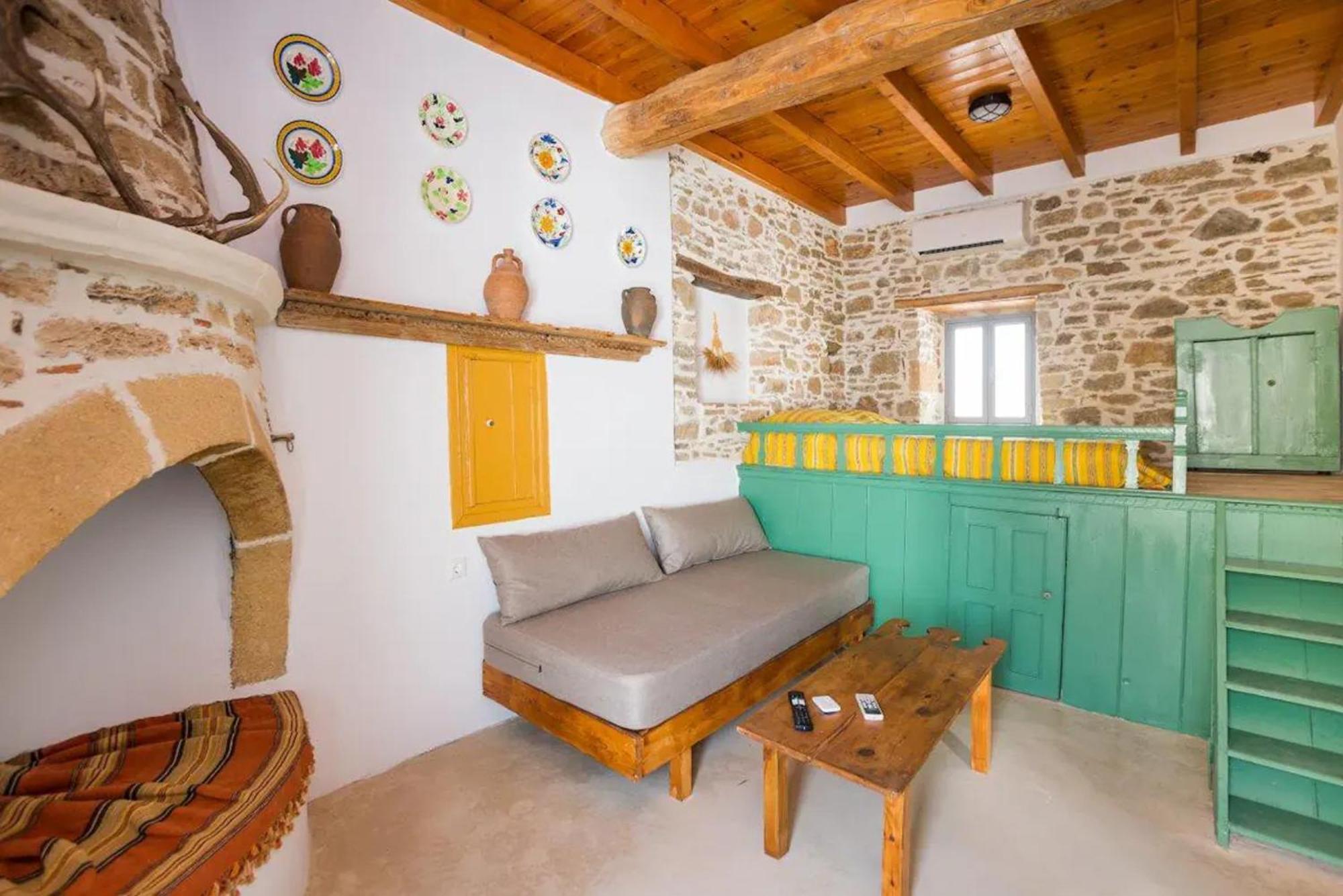 Amarantos-traditional Village House-apollona Apollona