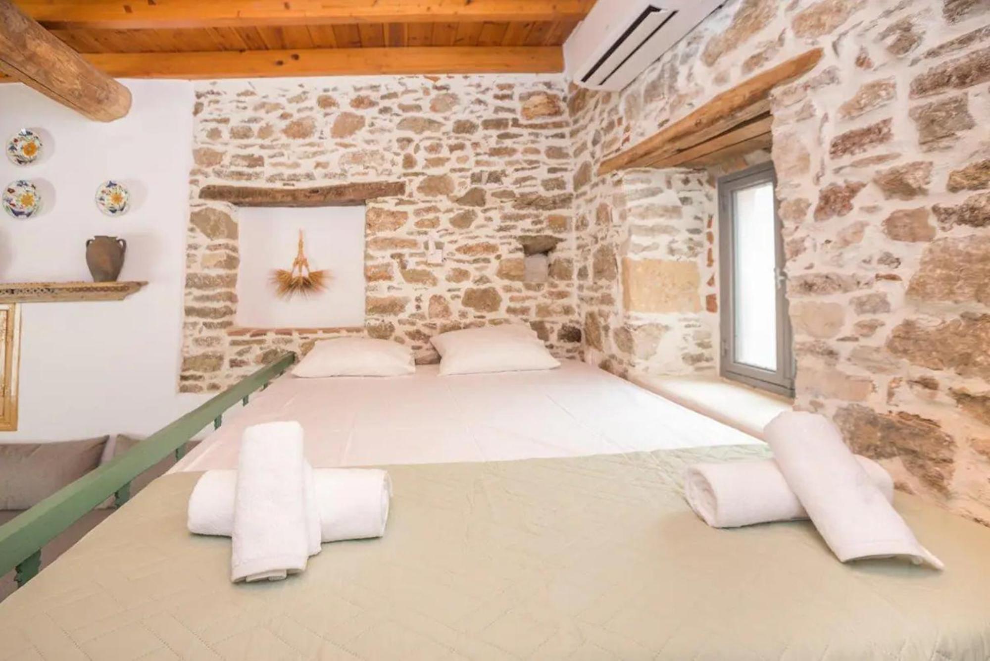 Apartment Amarantos-traditional Village House-apollona
