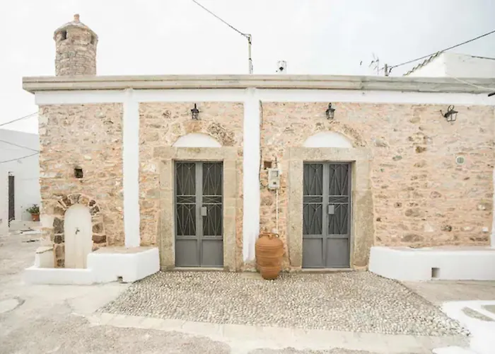 Amarantos-Traditional Village House-Apollona