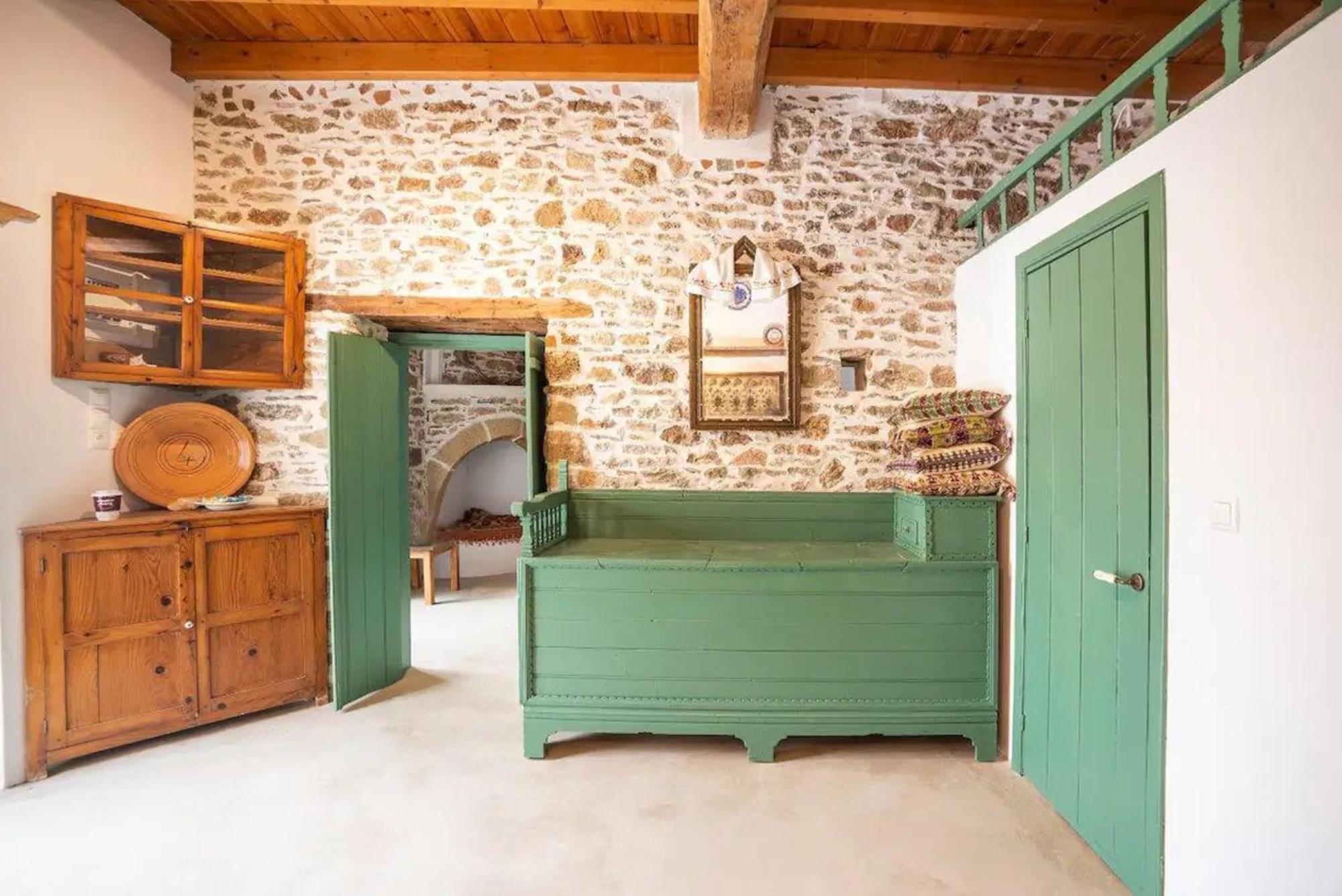 Amarantos-traditional Village House-apollona *